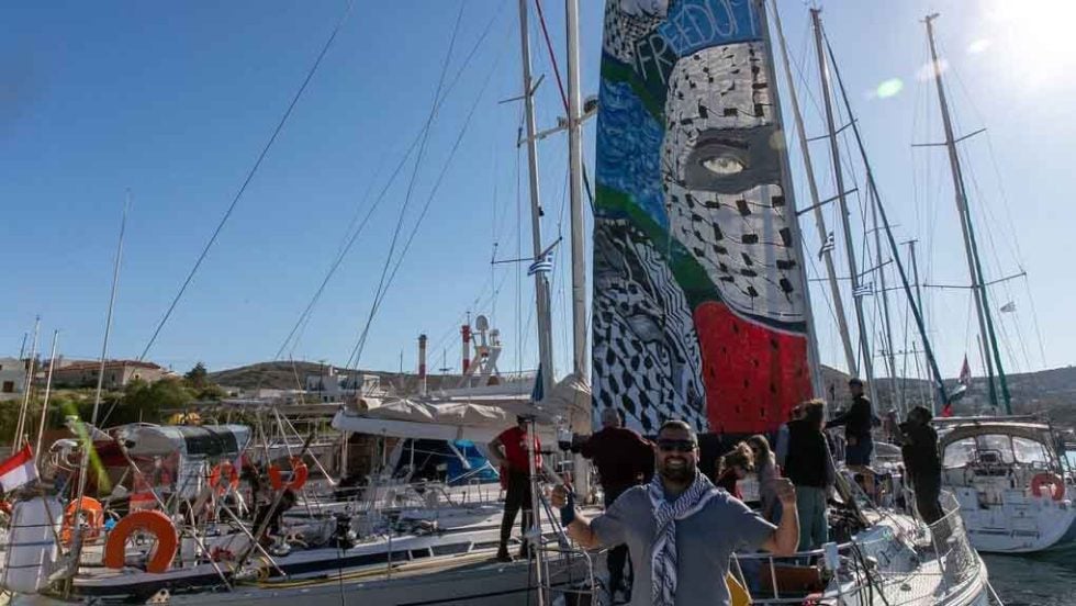 Ο στόλος πείσμωσε και προχωρά